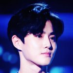 [EXO] 김준면 <b>볶음</b>토끼 이후로 미모가 더 자비없어짐