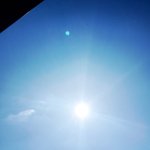 종현 발인하는 날에 <b>민트색</b> 달이 떴어