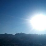 [드루와] 종현 발인 때 하늘에 뜬 <b>민트</b>색 빛