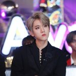 [백현] <b>반전미</b> ㅉ ㅓㄹ 백현이