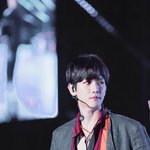 [EXO] <b>배</b>켠실물짤이래네