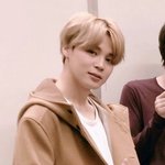 [방탄소년단] 짐인이 <b>코트</b> 진쩌ㅠㅠㅠㅠㅠ
