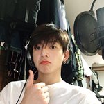 [방탄소년단] 2년전 <b>크리스마스</b>날 트윗사진에서도