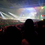 [EXO] 헐 대박 나 이 <b>사진</b>에서 뭐하나 알아냄