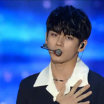 [댓글부탁해] 옹성우 멜<b>뮤</b><b>때</b> 사진 좀요 ㅠㅠ