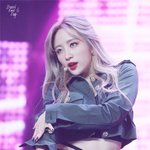 현실 <b>감탄</b> 새어나오는 여돌