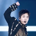 [시우민] 밤이니까 시우민 이런 사진 괜찮겠지 쿠<b>쿠쿠</b>