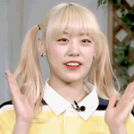 인디언 보조개가 굉장히 깊게 패인 신인아이돌