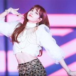 격하게 <b>정점</b> 찍은 여돌 미모