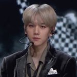 [EXO] 변백현 완전 <b>홀쭉</b>해지지않았냐