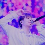 [인피니트] 오늘 <b>조명</b>이 전체적으로 핑크핑크한게