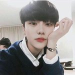 <b>이분</b> 여자야 남자야?