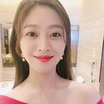 <b>자존</b>감 높은 여자는 눈 높음??