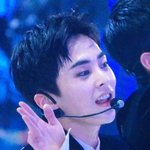 [시우민] 2018년 <b>첫날</b>부터 시우민 미모를 볼수 있다니 ㅋㅋ
