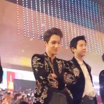 [EXO] 실물보면 도망갈거같음