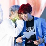 ㅎㄹ <b>찬열</b> 태용 머냐 이제 봤네 둘이 친한가