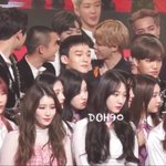 [방탄소년단] 지민이 엑<b>o</b> 디<b>o</b>랑 친목짤