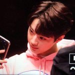 [조언부탁해] 붉은끼도는 <b>섀도우</b> 추천해주라ㅠㅠ!