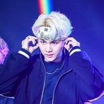 [방탄소년단] 머리에서 <b>무지개</b> 뿜는 민윤기