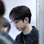 [댓글부탁해] 라이관린 졸라 블랙홀ㅅㅂㅅㅂ