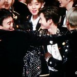 [EXO] 야 ㅇㅌ에서 <b>에리</b>들 싸잡아 욕 하고 있어