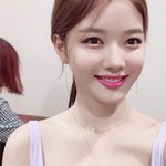 김유정 기사 <b>클릭</b>했다가 새삼 이쁘네