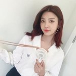 엄현경의 <b>상큼</b> 미모