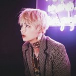 [방탄소년단] 이 때 <b>뷔</b> 움짤 있는 이삐들 짤 좀 털어주라ㅠㅠㅠㅠ
