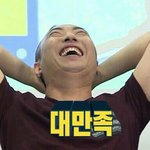 너네 예쁘면서 얼굴도 조카 <b>주먹</b>만 한 애 본 적 있냐
