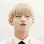 [방탄소년단] (<b>개</b>애잔함)태형아 나랑 <b>눈</b>마주치면 사귀는거다?!?...