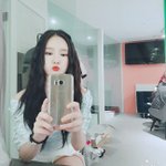 모두가 원하던 <b>SNS</b> 스타 19일 정식데뷔