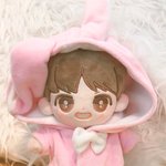 얘들아 이거 인형 예쁘지<b>않아</b>...?
