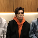 [NCT] 헐 얘들아 오늘 가위앱 컴백스포인듯!!! (애들 옷 궁예)