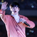 [EXO] <b>손수건</b> 툭