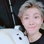 [방탄소년단] 남준오빠 <b>옆</b>에 있으면 맘편할것같지않아?