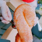 [인피니트] <b>인피</b> 로고 닮은 꽈배기 발견
