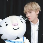 [방탄소년단] <b>세상</b> 모든 <b>살이</b> 다 나한테 오냐