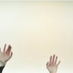 [방탄소년단] 앱 업뎃해도 가입창뜨는데 어케???