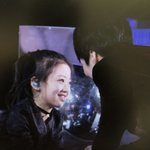[시우민] 애기랑 <b>인사</b>하는 시우민