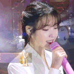 [아이유] 골든디스크 <b>지은</b> 사진
