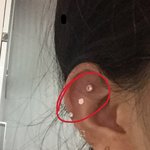 귀 뚫는 거 <b>위치</b> 뭐가 남?