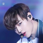 워너원 <b>지후</b>니 귀여운 것도 좋지만 은근 이런 모습도 괜찮은듯