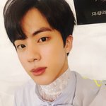 [방탄소년단] 어제 맏내가 속에 입은옷...