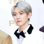 [EXO] 어떻게 <b>365일</b> 내내 이래 잘생길 수가 있냐?