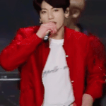 방탄무대중에 <b>정국</b>마이크뺏길뻔함