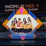 <b>엠카</b> 모모랜드 받음