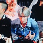 [EXO] 건강하자 아프지말자 행복하자 사랑하자