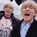 [방탄소년단] 태형이<b>한테</b> 받은 선물 자랑해찌이 ㅠㅠㅠ