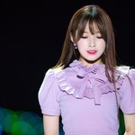 [댓글부탁해] 야 너네 친구가 <b>사촌</b>오빠 덕질하면 뭐라 생각함?