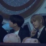 [모두드루와] ++강다니엘 민윤기리액션( <b>feat</b>.방탄 워너원)